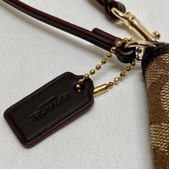 Coach Wristlet Brown Khaki Signature Canvas F53536 Gold Trim Corner Zip EUC - Picture 9 of 12